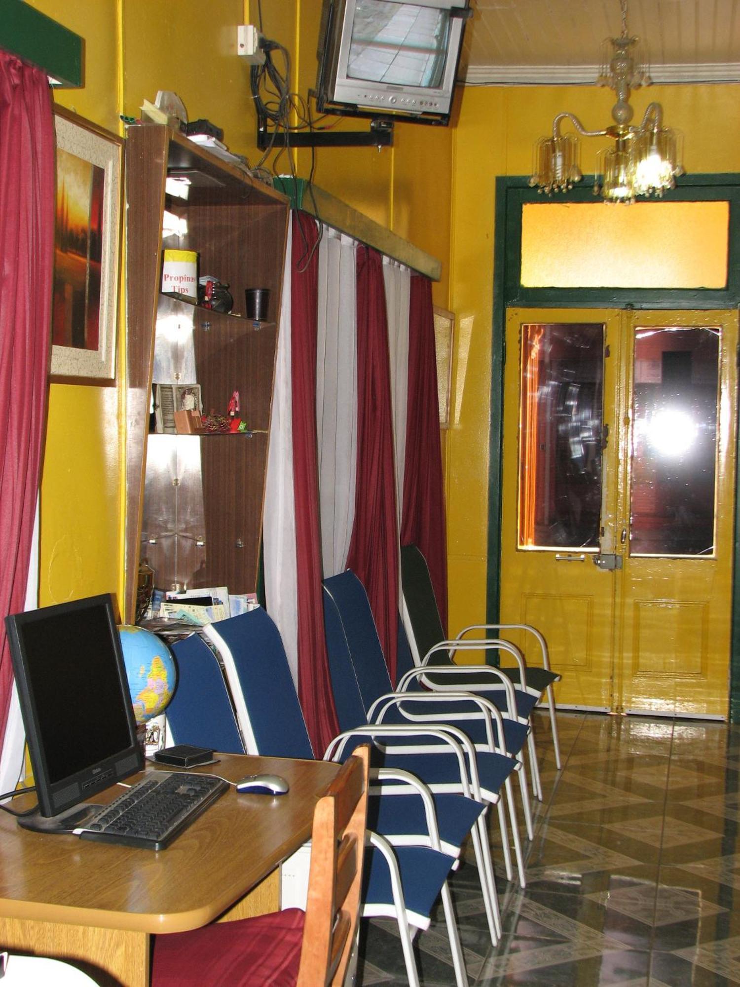 Hostal El Mirador بونتا أريناس المظهر الخارجي الصورة